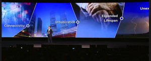 Il CEO della Samsung BK Yoon sul palco a Las Vegas