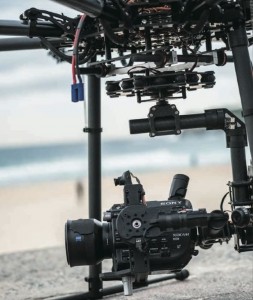 Sony PXW-FS5 su drone