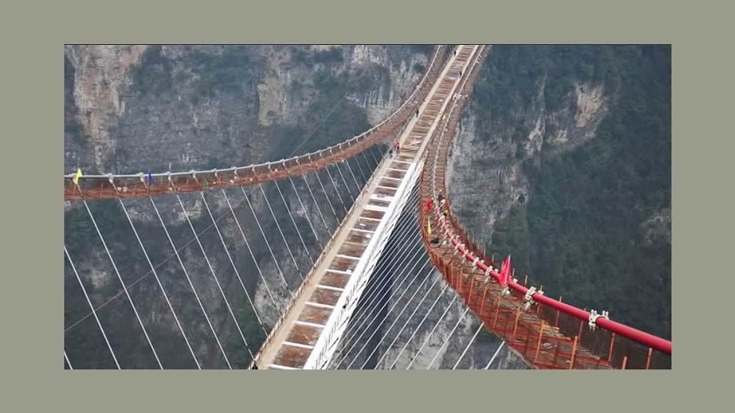 Ponte di Cristallo di Zhangjiajie