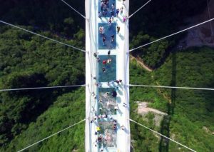 Vista dall'alto ponte Zhangjiajie