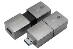 Kingston USB 1 e 2 TB