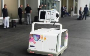 SITA Lab robot desk per aeroporto