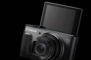 Canon SX730 HS display selfie