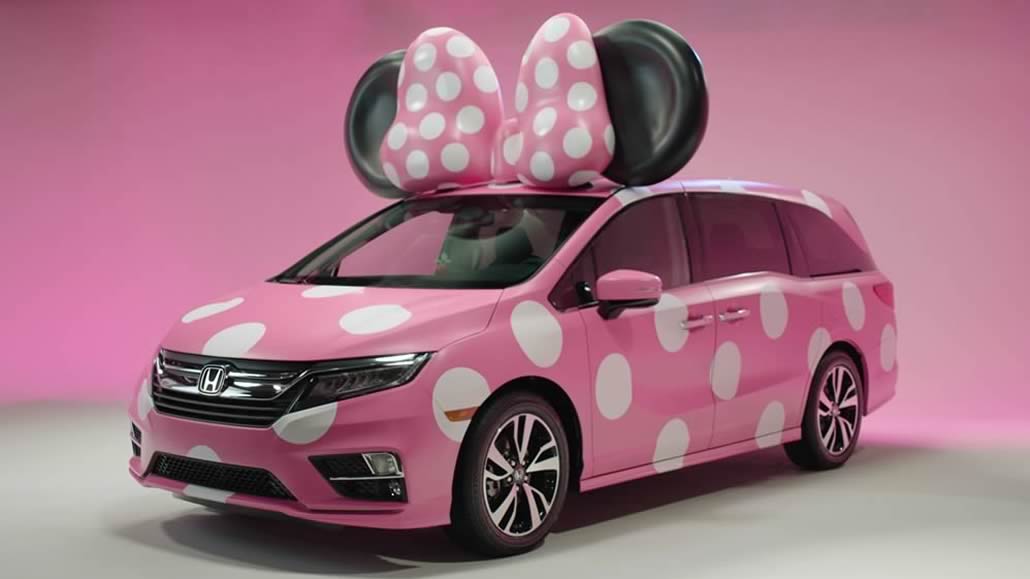 Disney Minnie Van Honda D23