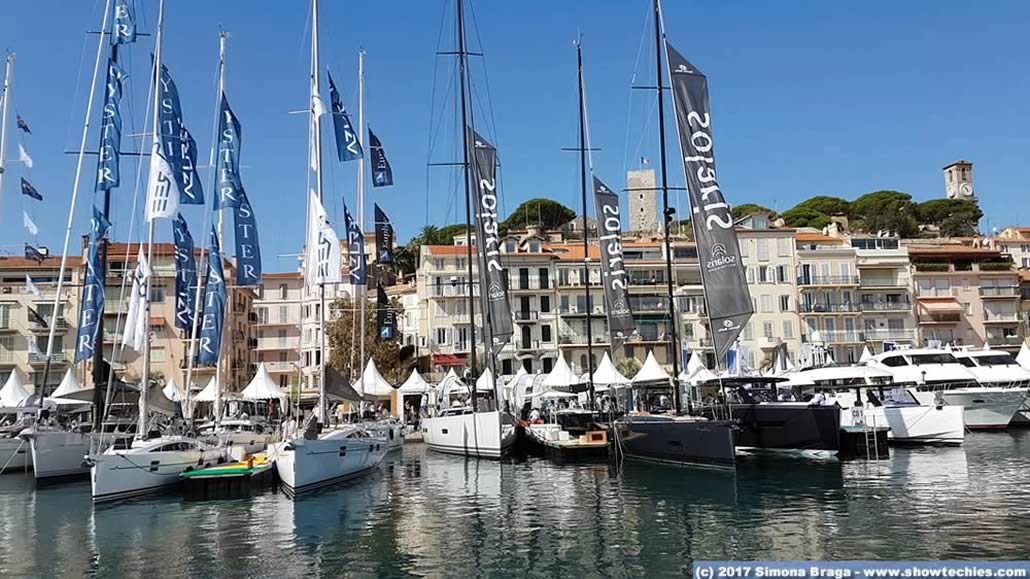Porto di Cannes durante Yachting Festival