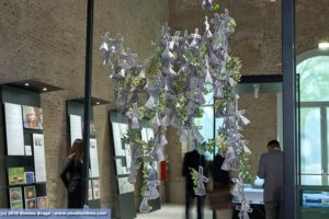 Recycled fiber Planter di Eriko Yokoi