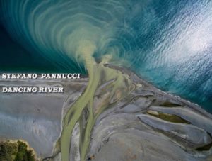 Dancing River in volo sull'Alcantara di Stefano Pannucci