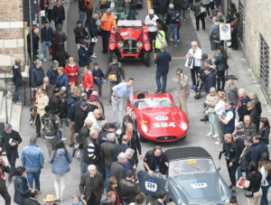 Mille Miglia nelle vie di Brescia