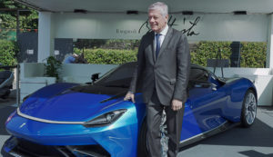 Paolo Pininfarina con la Battista a Parco Valentino