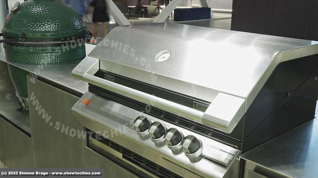 Officine Fanesi moduli in acciaio per cucine outdoor con barbecue
