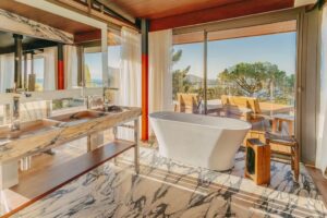 Philippe Starck Saint Tropez Villa W bagno con vasca Soleil
