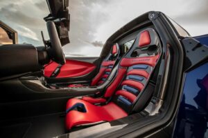 Hennessey roadster Venom F5 dettaglio sedili