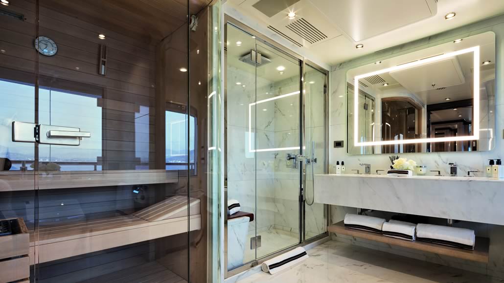 Benetti Triumph bagno armatore