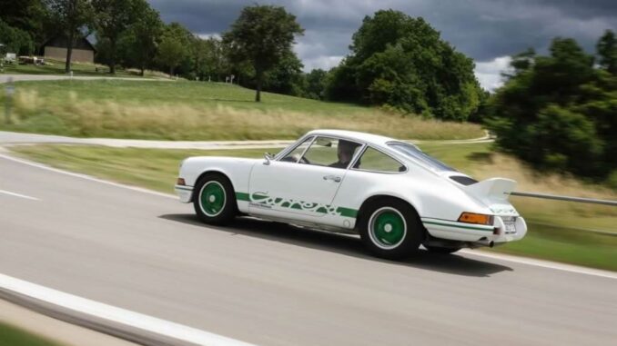 Porsche 911 Carrera RS 2.7