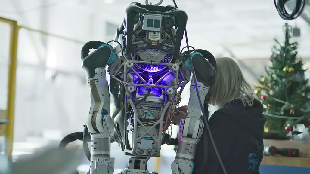 Atlas Boston Dynamics impianto idraulico e sensori