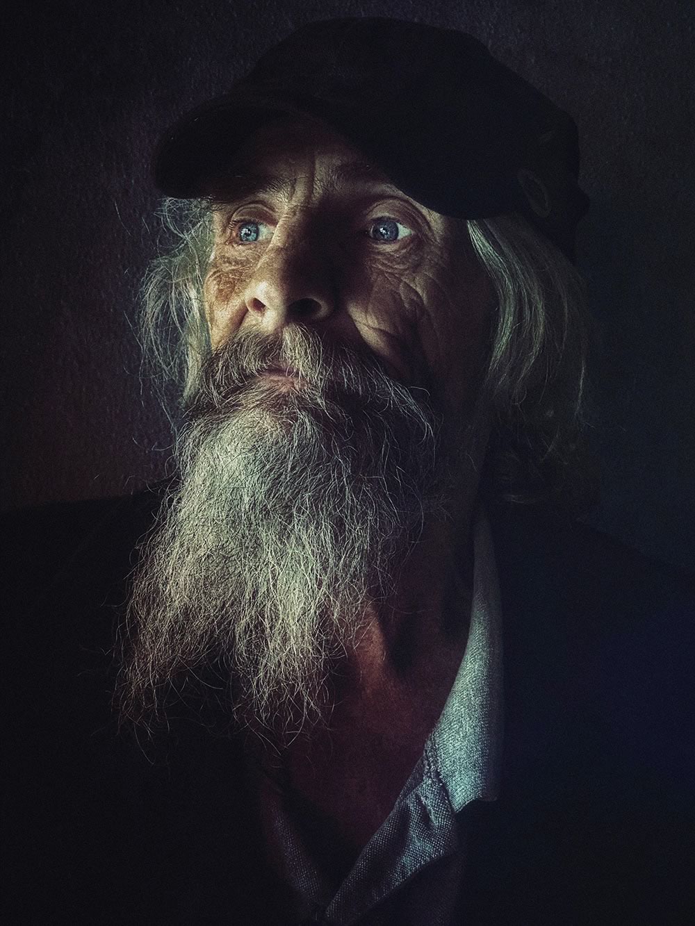 Uomo anziano con barba di Glenn Homann