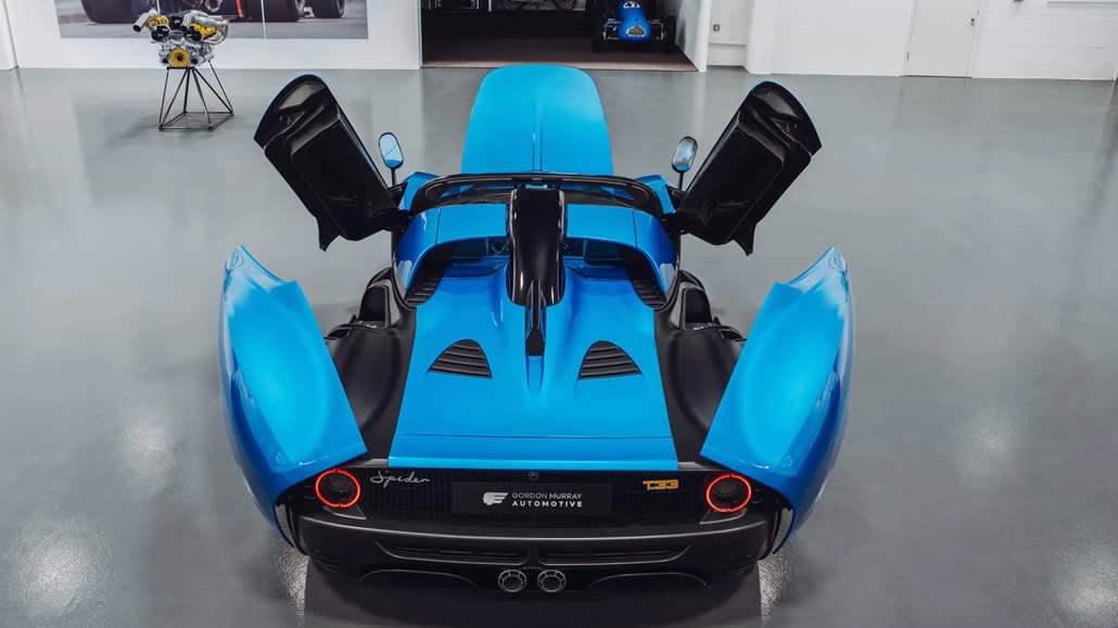 GMA T.33 spider apertura portiere