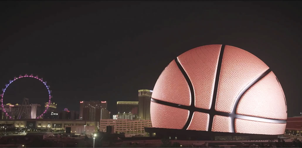 Sphere Las Vegas lo schermo LED si trasforma in un gigantesco pallone da basket