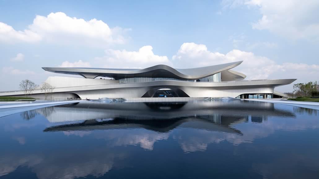 ZHA Museo di Chengdu affaccio sul lago di Jingrong