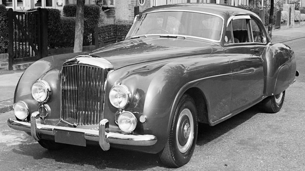 Bentley R-Type Continental Fastback 1952 – foto d’epoca in bianco e nero