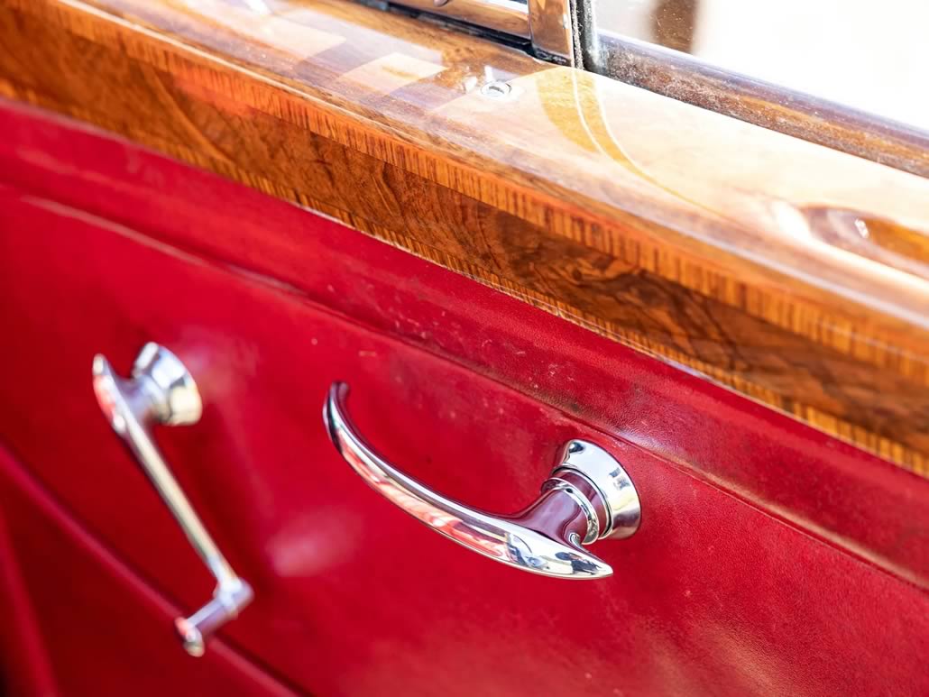 Bentley R-Type Continental Fastback 1952 – dettaglio maniglia e portiera interna