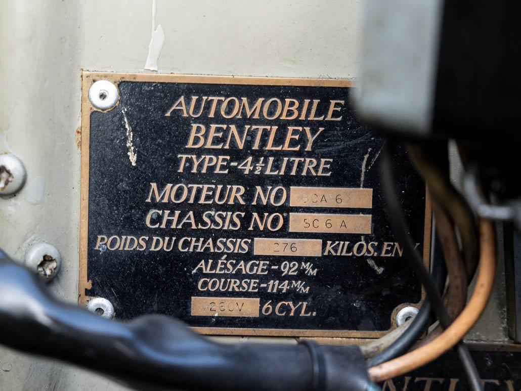 Bentley R-Type Continental Fastback 1952 – targhetta con numero motore e telaio