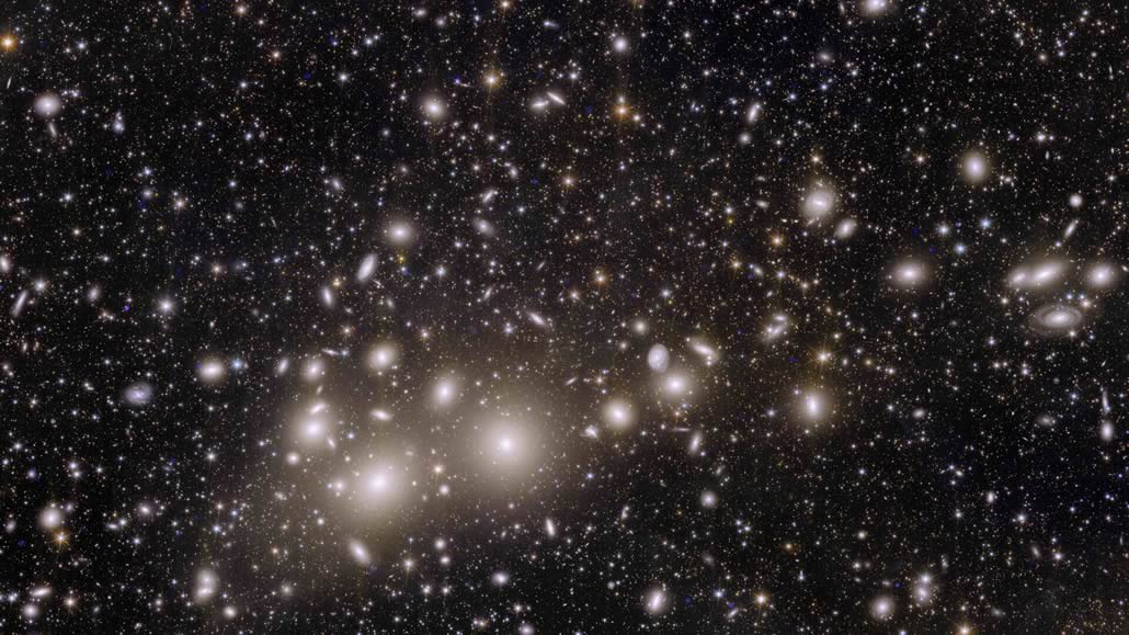 Ammasso di galassie Perseo catturate da Euclide