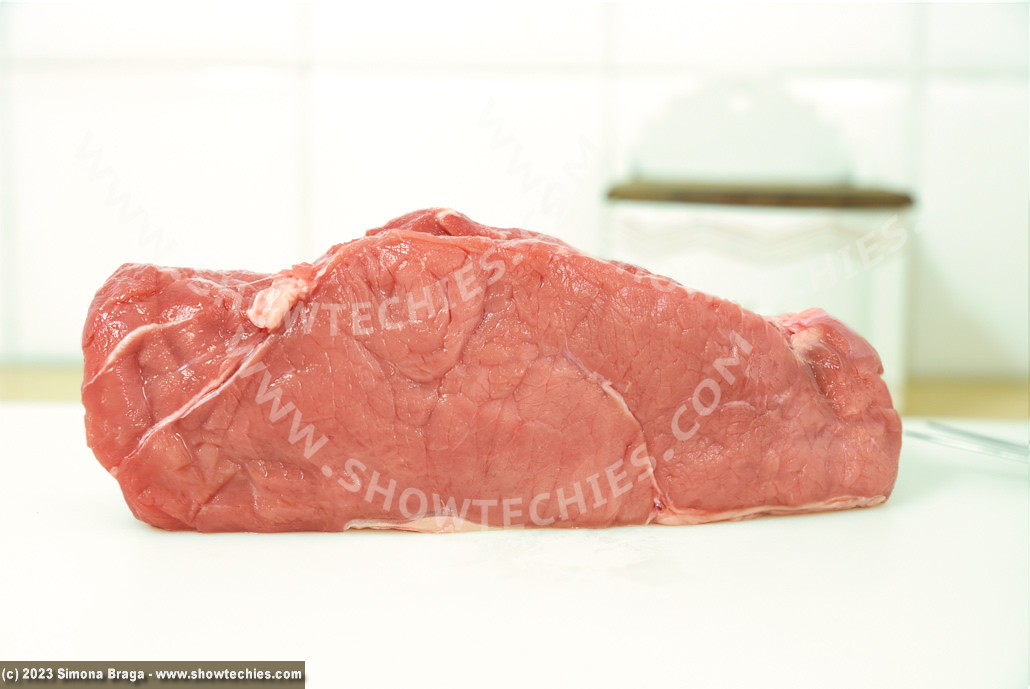 Taglio di carne cruda sottofiletto di manzo
