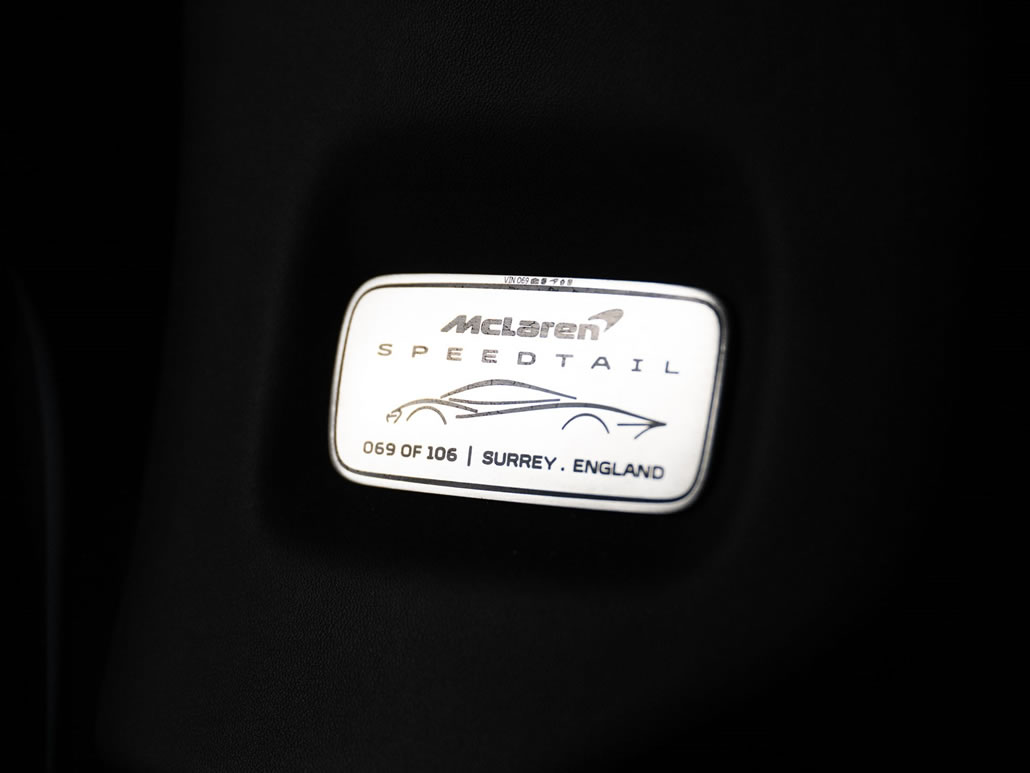 Targhetta con numero 69 di 106 esemplari prodotti individualmente McLaren Speedtail 2020
