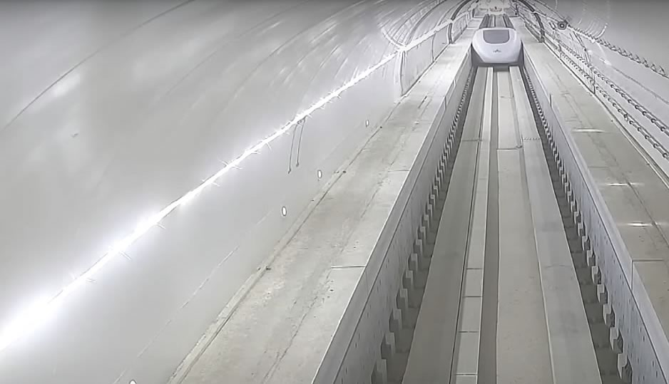 CASIC tunnel di prova per treno iperveloce cinese